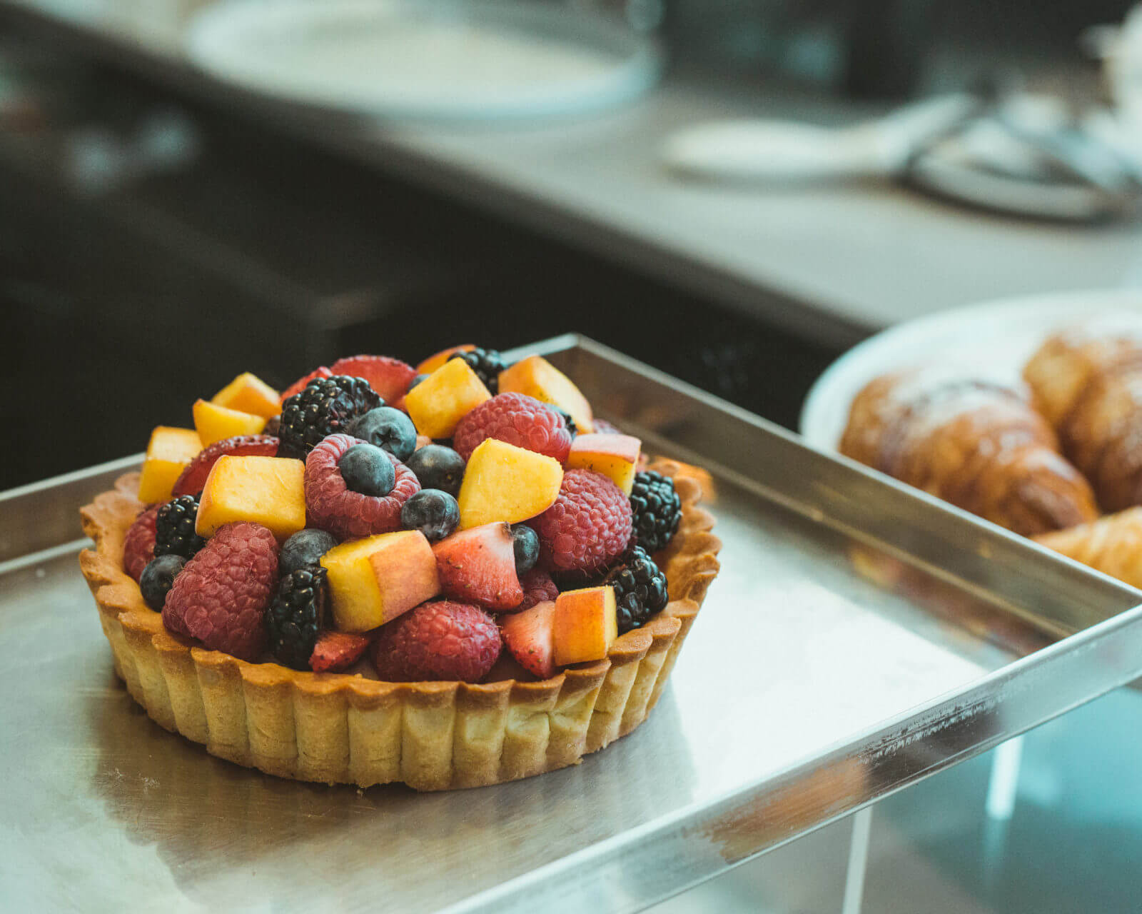 fruit tart dessert paris france