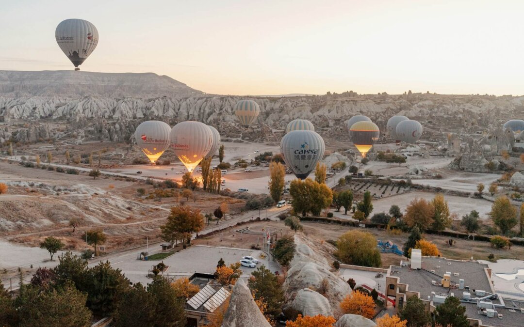 7 of the Best Hot-Air Balloon Experiences Around the World